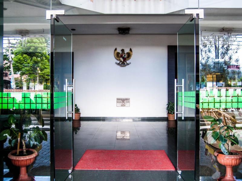 Green Garden Hotel Berastagi Zewnętrze zdjęcie